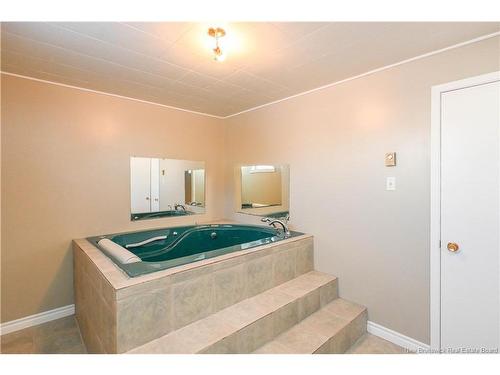 23 Saint-Simon Rd, Caraquet, NB 