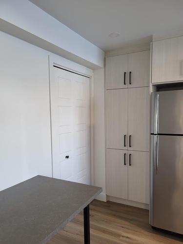 Kitchen - 10-790 Boul. La Fayette, Longueuil (Le Vieux-Longueuil), QC - Indoor Photo Showing Other Room