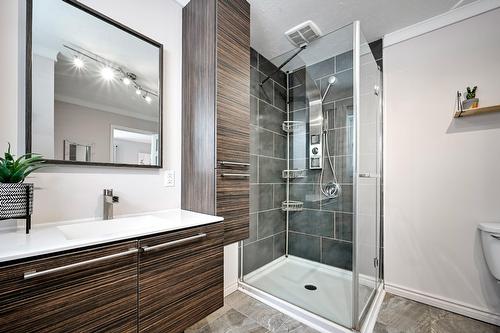 Salle de bains - 120 Rue Goyer, Cowansville, QC - Indoor Photo Showing Bathroom