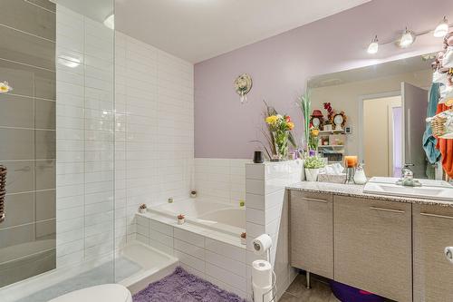 Bathroom - 1409-10150 Place De L'Acadie, Montréal (Ahuntsic-Cartierville), QC - Indoor Photo Showing Bathroom