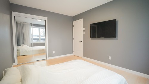 Bedroom - 19 Av. Léonie, Saint-Sauveur, QC - Indoor Photo Showing Bedroom
