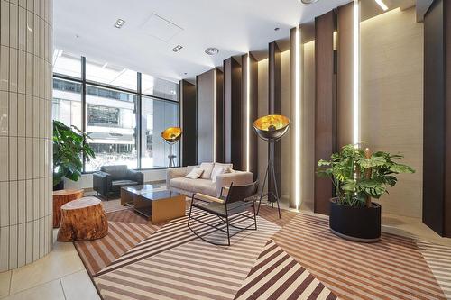 Hall d'entrée/Vestibule - 1705-101 Rue Peel, Montréal (Le Sud-Ouest), QC - Indoor Photo Showing Other Room