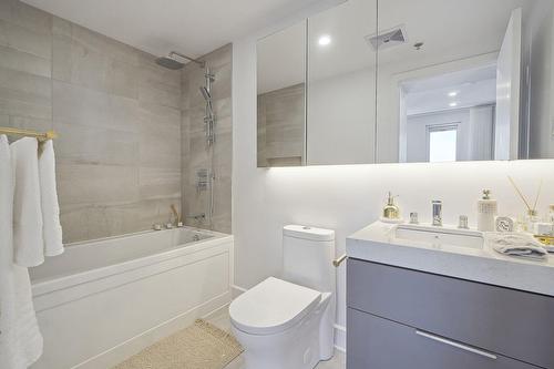 Salle de bains - 1705-101 Rue Peel, Montréal (Le Sud-Ouest), QC - Indoor Photo Showing Bathroom