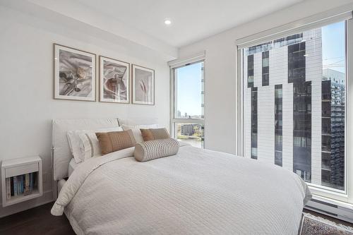 Chambre à coucher principale - 1705-101 Rue Peel, Montréal (Le Sud-Ouest), QC - Indoor Photo Showing Bedroom