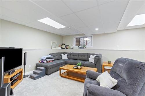 101 Spruce St, Grunthal, MB 