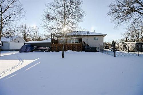 101 Spruce St, Grunthal, MB 