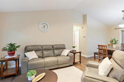 101 Spruce St, Grunthal, MB 