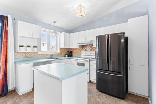 Cuisine - 124 Rue Colbert, Repentigny (Le Gardeur), QC - Indoor Photo Showing Kitchen