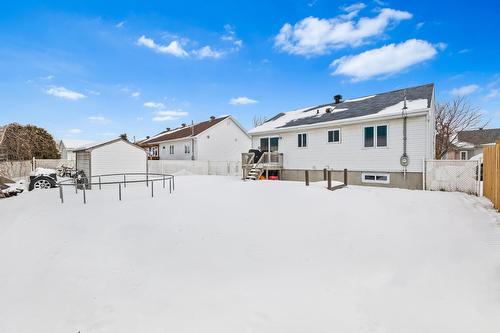 Backyard - 68 Rue De La Concorde, Delson, QC - Outdoor