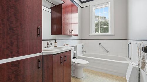 Salle de bains - 11445 2E Avenue, Saint-Georges, QC - Indoor