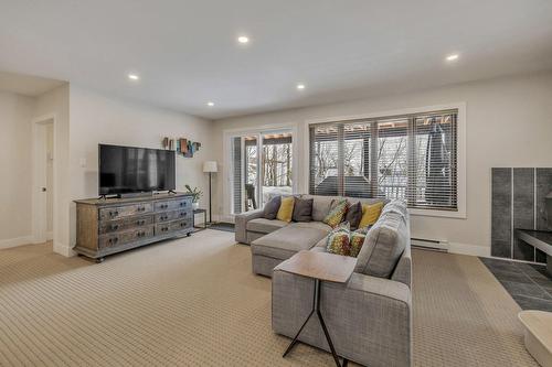 Salle familiale - 33 Ch. Des Skieurs, Stoneham-Et-Tewkesbury, QC - Indoor Photo Showing Living Room