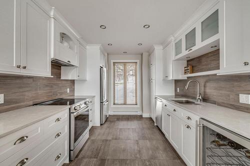 Cuisine - 33 Ch. Des Skieurs, Stoneham-Et-Tewkesbury, QC - Indoor Photo Showing Kitchen With Upgraded Kitchen