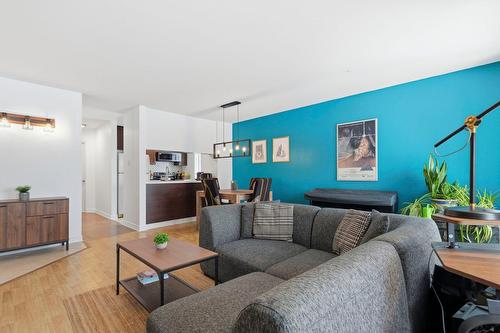Salon - 142 Rue Lafrance O., Saint-Basile-Le-Grand, QC - Indoor Photo Showing Living Room