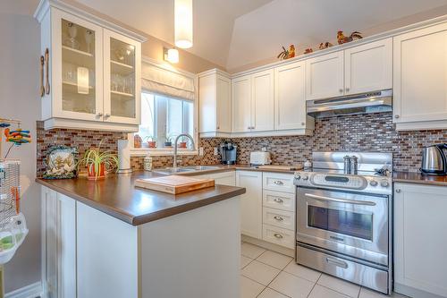 Cuisine - 401-2460 Boul. Lafontaine, Saint-Jérôme, QC - Indoor Photo Showing Kitchen With Double Sink