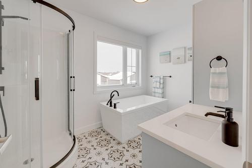 Salle de bains - 25 Rue Robert-Laplante, Sainte-Catherine-De-La-Jacques-Cartier, QC - Indoor Photo Showing Bathroom