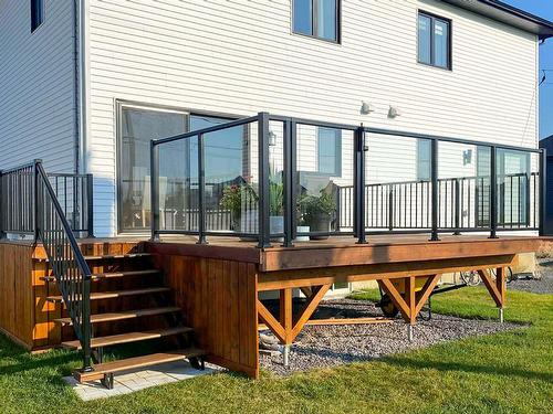 Terrasse - 25 Rue Robert-Laplante, Sainte-Catherine-De-La-Jacques-Cartier, QC - Outdoor With Deck Patio Veranda With Exterior