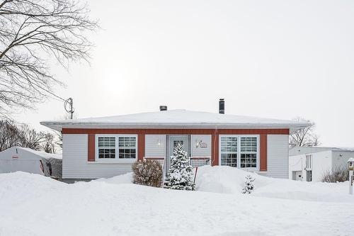 9326 Rue St-François  Mirabel, QC J7N 2W6