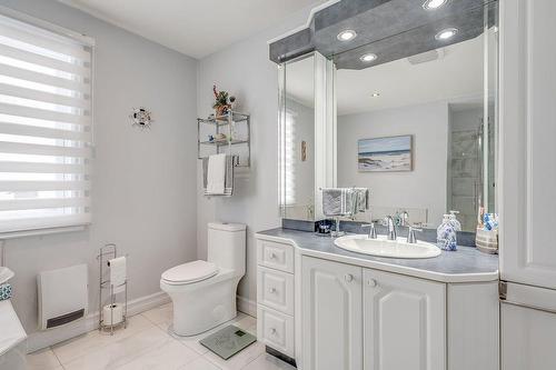 Salle de bains - 9326 Rue St-François, Mirabel, QC - Indoor Photo Showing Bathroom