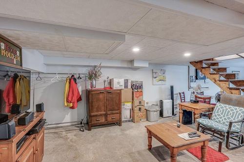 Salle familiale - 9326 Rue St-François, Mirabel, QC - Indoor Photo Showing Basement