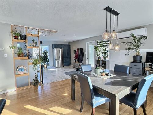 Dining room - 4 Rue Rivest O., Laverlochère-Angliers, QC - Indoor Photo Showing Dining Room