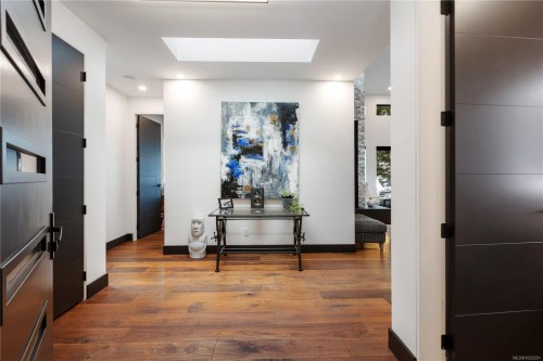 2250 Dolphin Rd, North Saanich, BC 