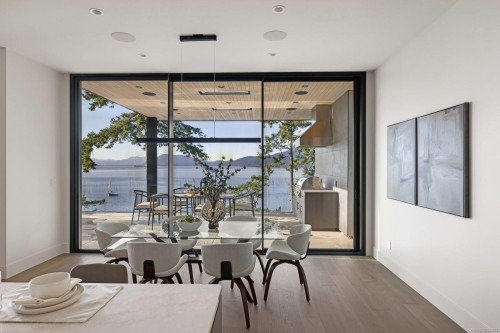 418 Lands End Rd, North Saanich, BC 