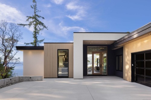 418 Lands End Rd, North Saanich, BC 