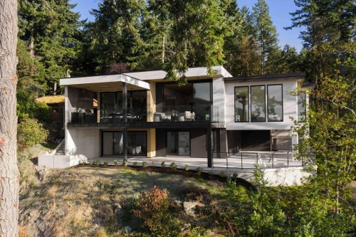 418 Lands End Rd, North Saanich, BC 