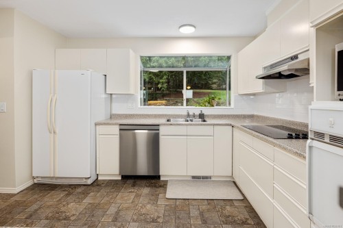 122 Ryan Pl, Ladysmith, BC 