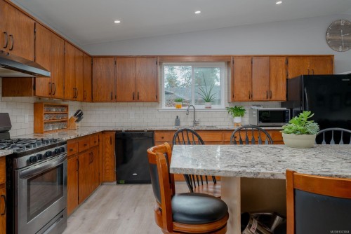 2739 Linden Lane, Shawnigan Lake, BC 