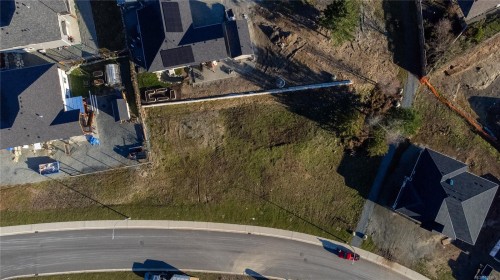 469 Winter Dr, Lake Cowichan, BC 