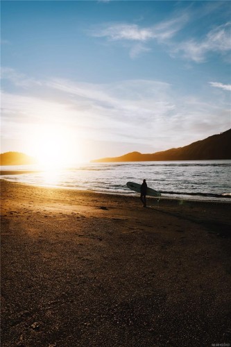 16920 Beachview Dr, Port Renfrew, BC 