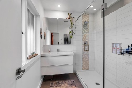 3198 Woodburn Ave, Oak Bay, BC 