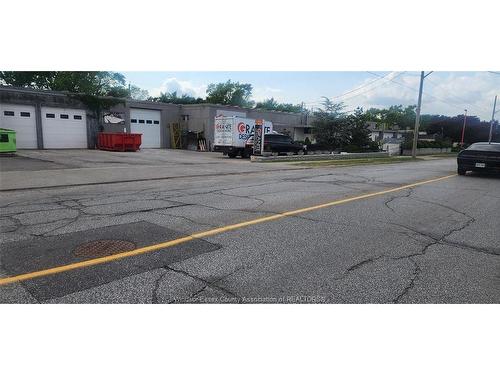 1285 Crawford Avenue, Windsor, ON 