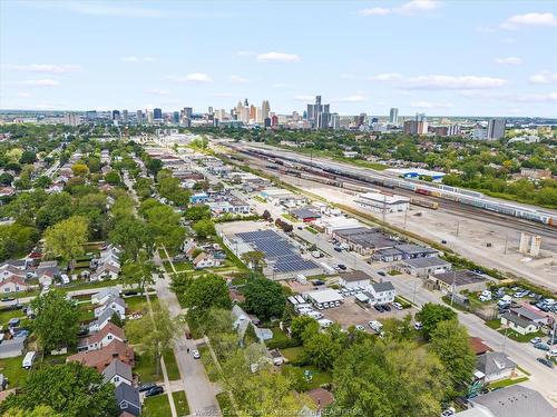 1285 Crawford Avenue, Windsor, ON 