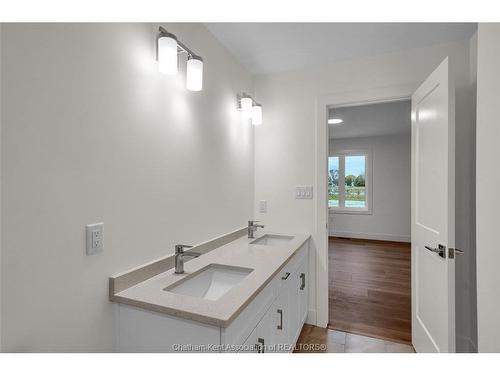 19 Cornerstone Place, Chatham, ON 