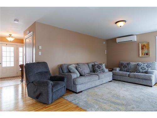 35 Trillium Dr, Quispamsis, NB 