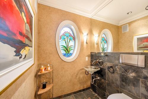 Powder room - 20 Rue De Richelieu, Chambly, QC - Indoor Photo Showing Bathroom