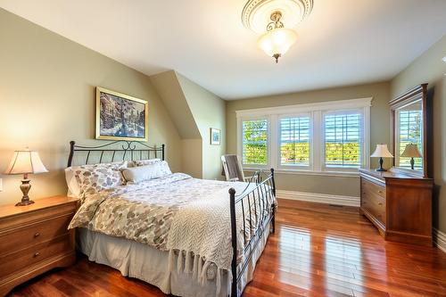 Bedroom - 20 Rue De Richelieu, Chambly, QC - Indoor Photo Showing Bedroom