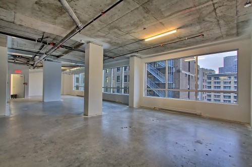 Office - Floor 5-1211 Boul. Robert-Bourassa, Montréal (Ville-Marie), QC - Indoor