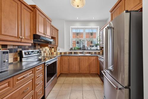 Kitchen - 17-4790 Ch. De La Côte-Des-Neiges, Montréal (Côte-Des-Neiges/Notre-Dame-De-Grâce), QC - Indoor Photo Showing Kitchen