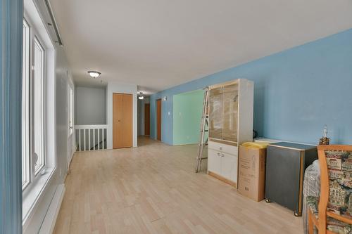 Living room - 53 Rue Des Pléiades, L'Épiphanie, QC - Indoor Photo Showing Other Room