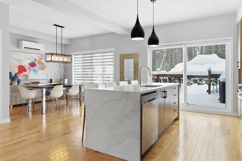 Cuisine - 717 Rue De Chenonceau, Saint-Jérôme, QC - Indoor