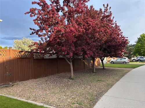 1121 Burgess Way, Kamloops, BC - Outdoor