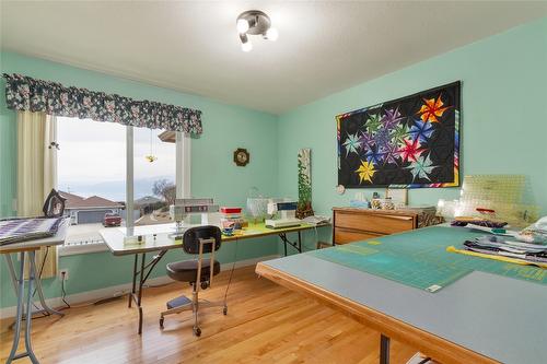 7020 Lakeridge Drive, Vernon, BC - Indoor