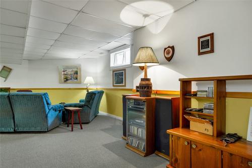 7020 Lakeridge Drive, Vernon, BC - Indoor Photo Showing Other Room