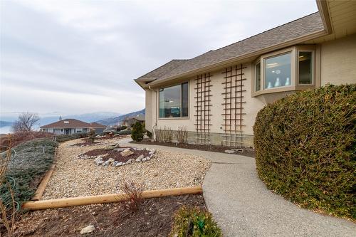 7020 Lakeridge Drive, Vernon, BC - Outdoor