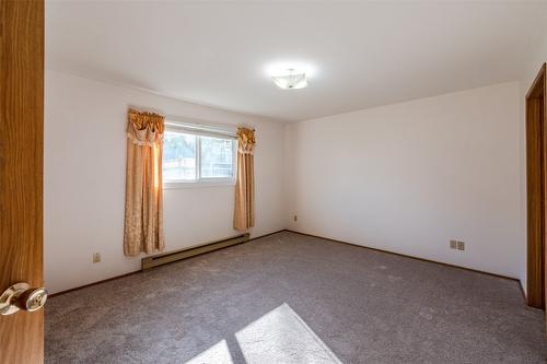 105-232 Kinney Avenue, Penticton, BC - Indoor Photo Showing Other Room