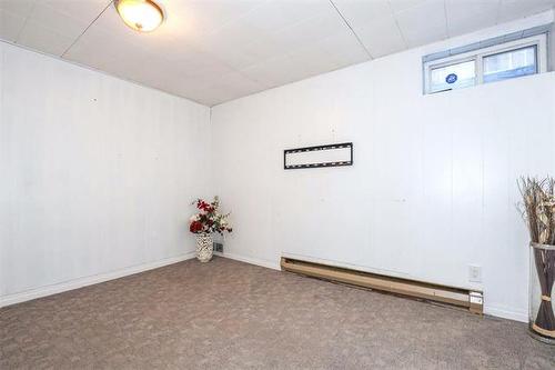 28 Lachine Rd, Winnipeg, MB 