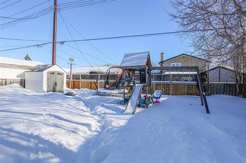28 Lachine Rd, Winnipeg, MB 
